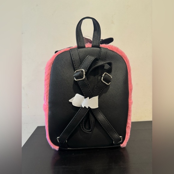 Cartoon Network Courage The Cowardly Dog Fuzzy Mini Backpack main image 8
